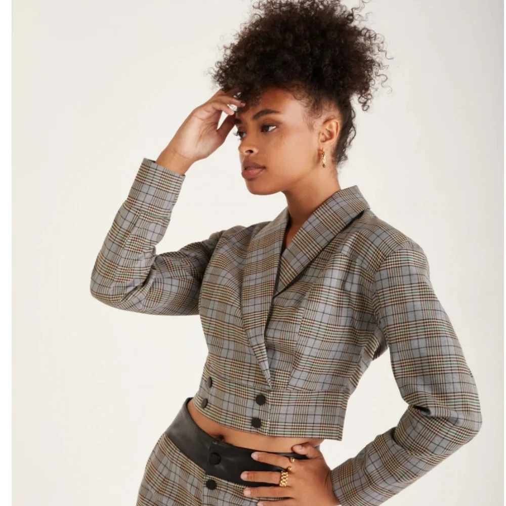Backyard Roses Delilah Plaid Crop Jacket - Picture 3 of 10